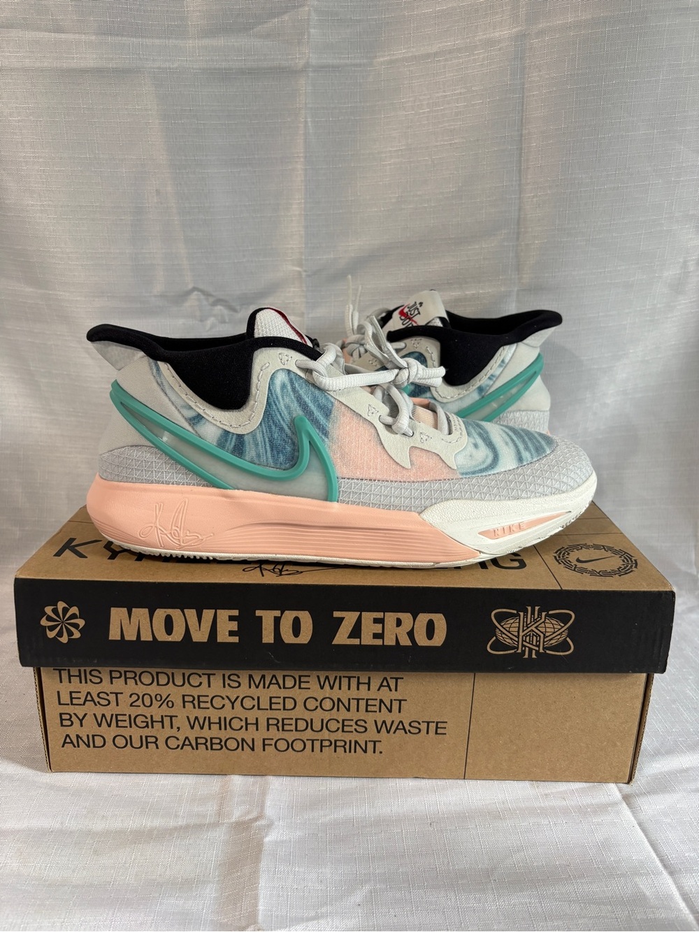 Nike Kyrie 8 Go (gs) Shoes - Pink, Teal, Blue
